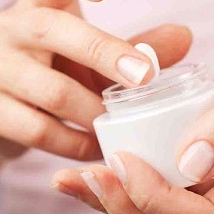 محصول کرم محک کننده سینه از شرکت لابراتوارهای داروهای گیاهی طبیعت زنده