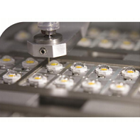 محصول تولید دیودهای نوری power led , smd از شرکت کارخانجات تولیدی لامپ بسیارکم مصرف بهنور یزد